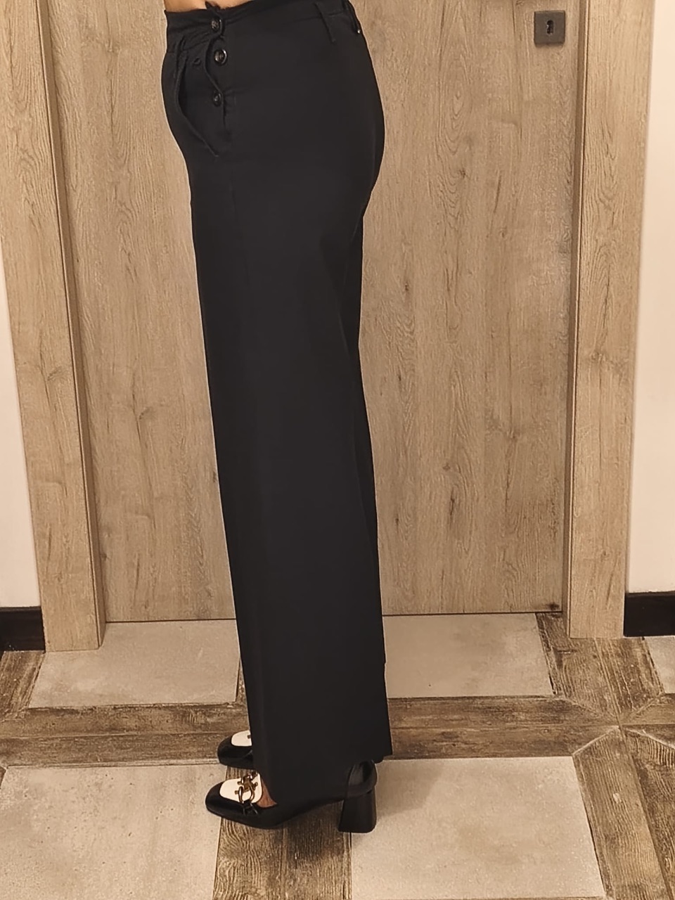 Pantaloni Sportmax neri in ottime condizioni