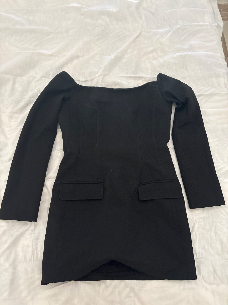 Un abito Blaizer a maniche lunghe,marchio ZARA,taglia XS