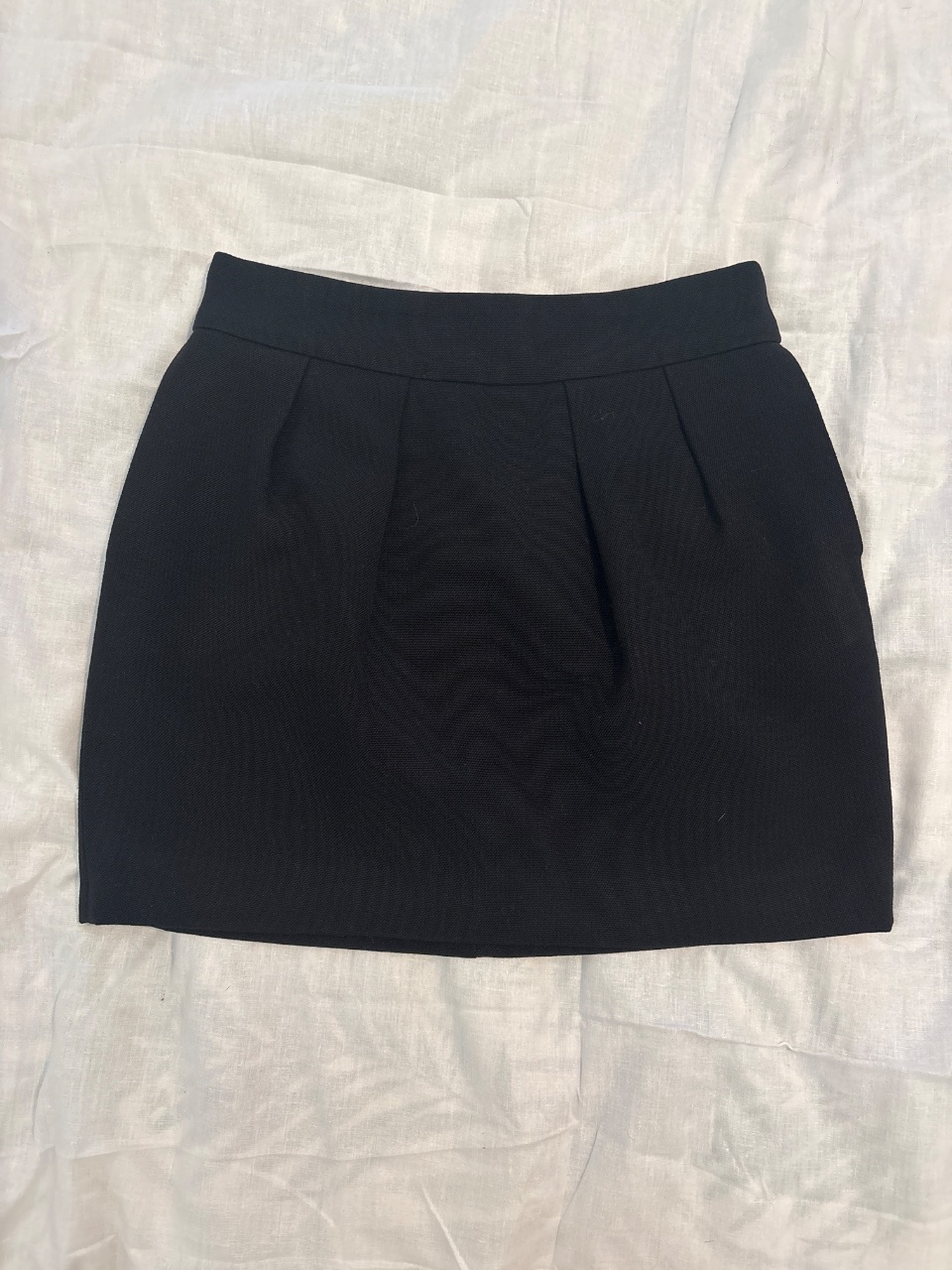 Una minigonna,marchio Zara,taglia XS