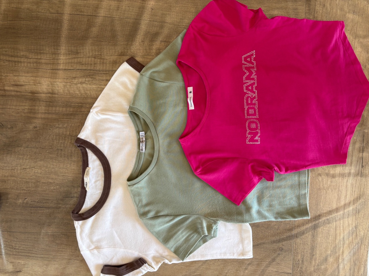 T-shirt donna Stradivarius e Pull&Bear